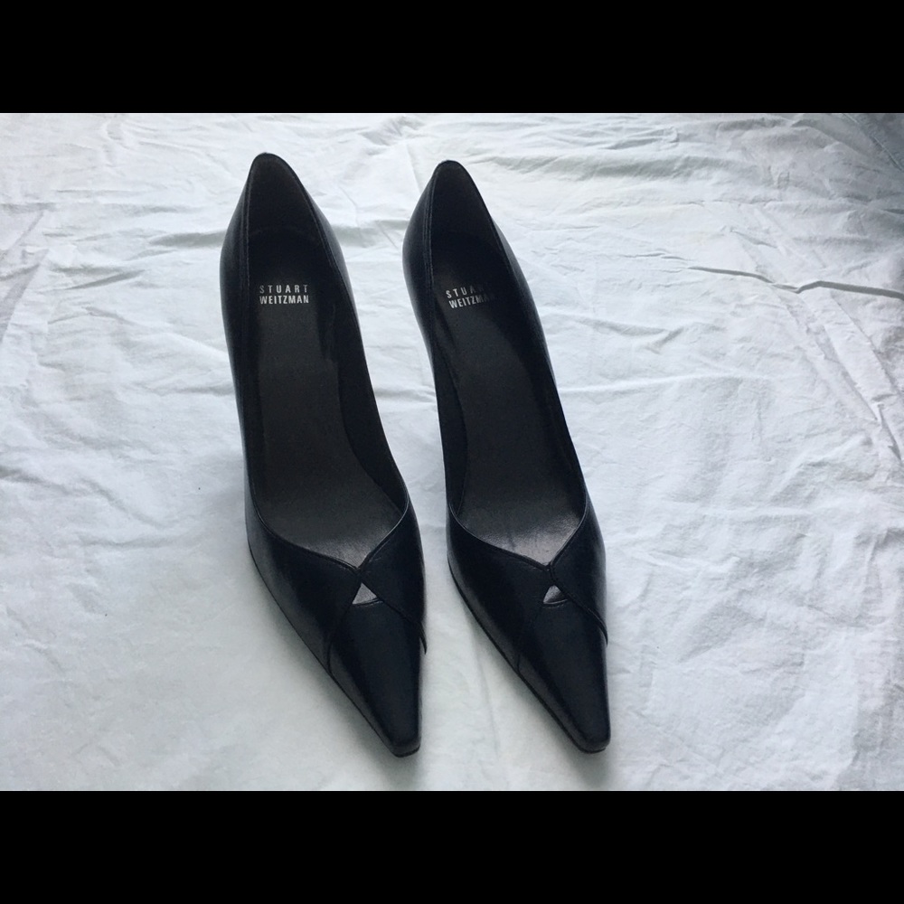 Stuart Weitzman Navy Pumps